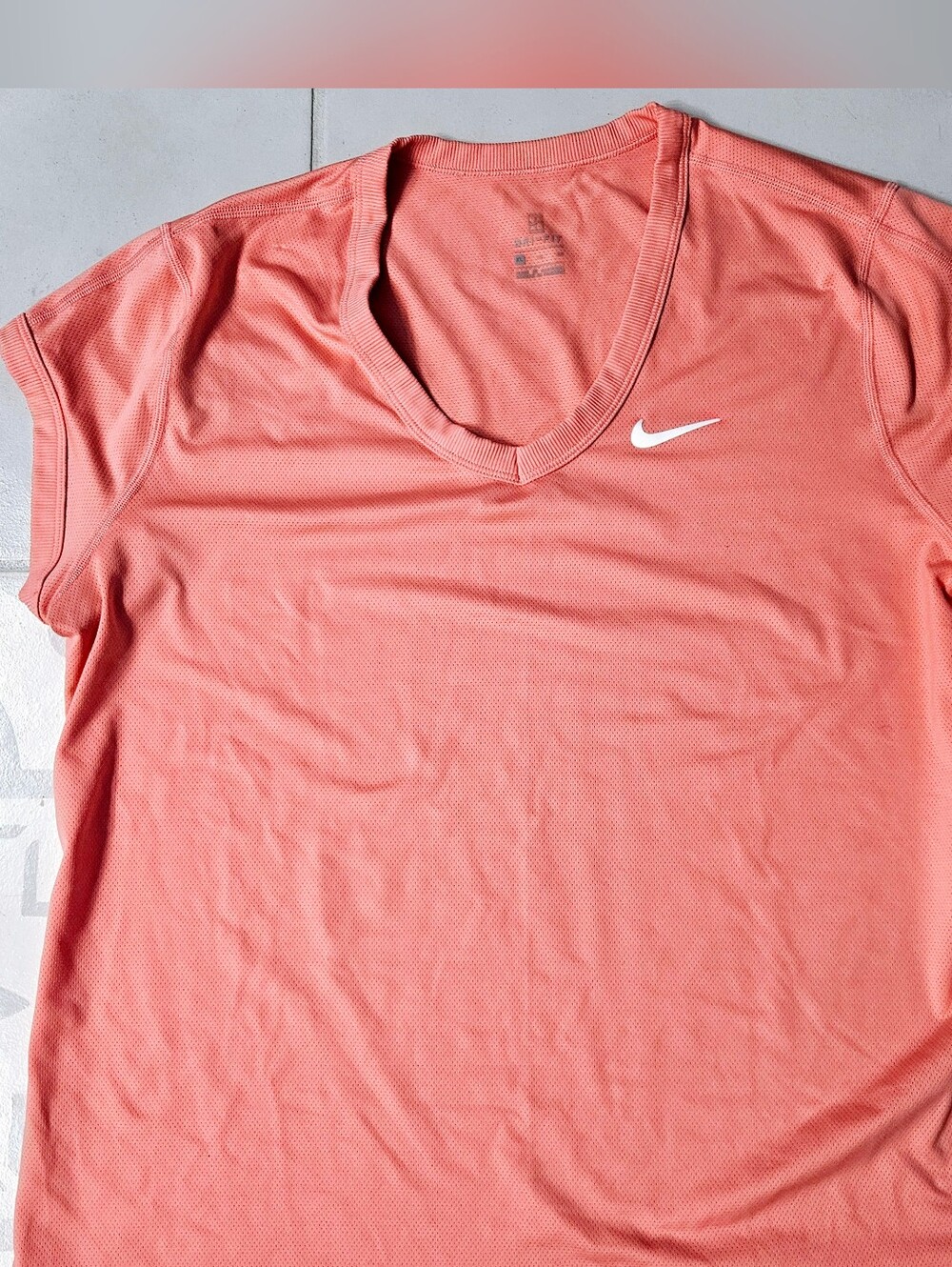 Nike Women’s Coral V-Neck Short Sleeve Top